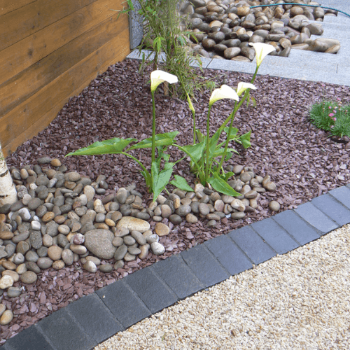 20mm Plum Slate Chippings