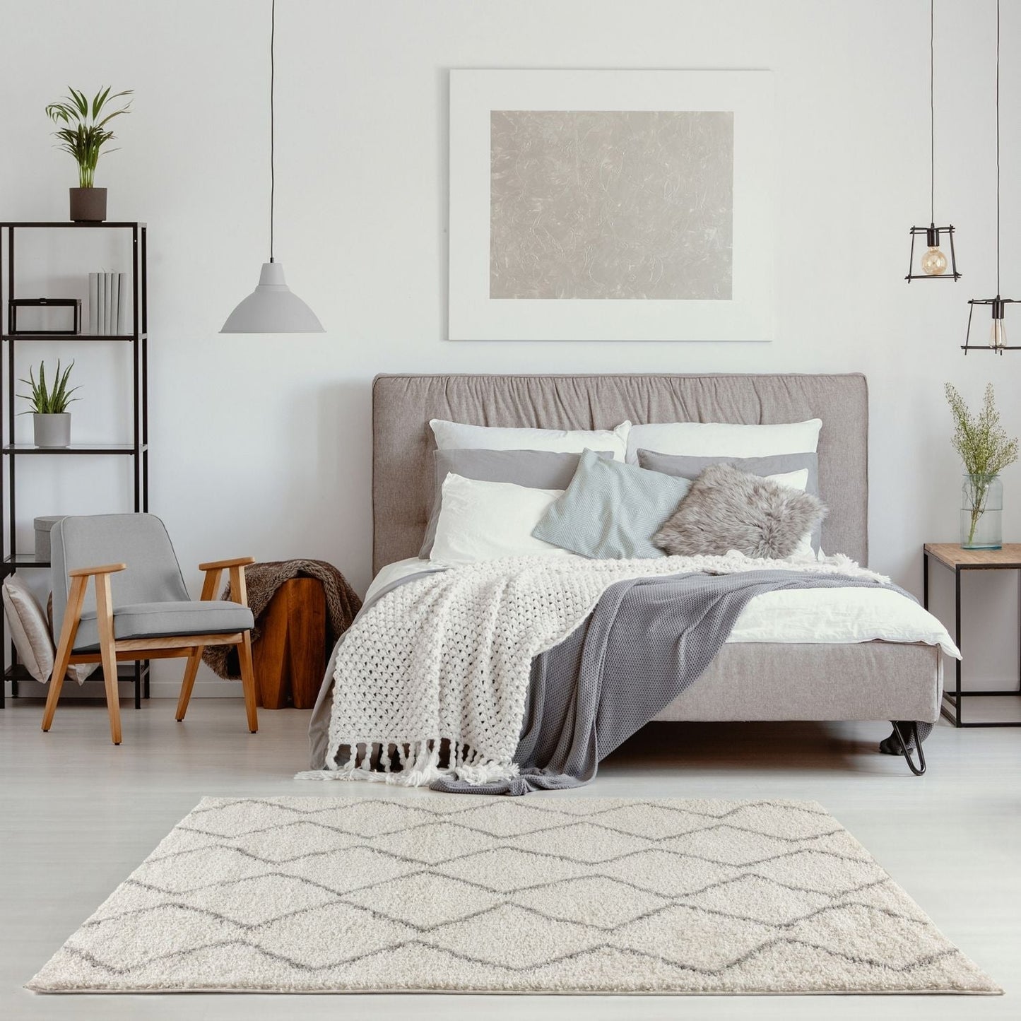Moroccan Ivory Grey Shaggy Rug | 800