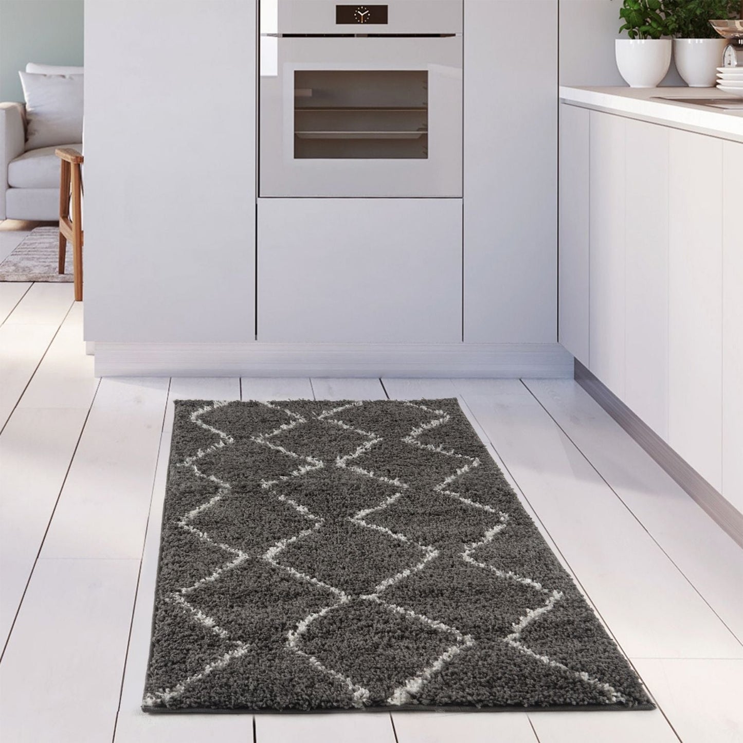 Moroccan Dark Grey Shaggy Rug | 840