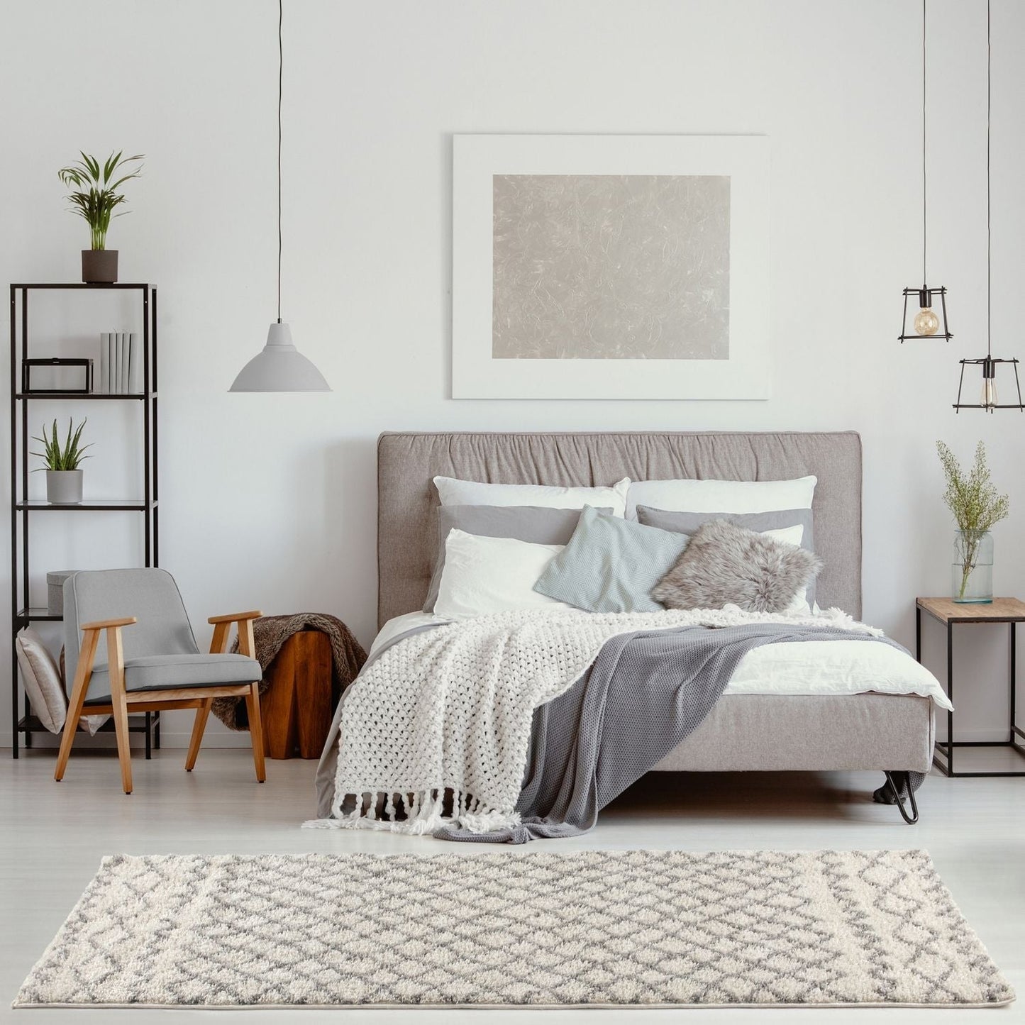 Moroccan Ivory Grey Shaggy Rug | 900