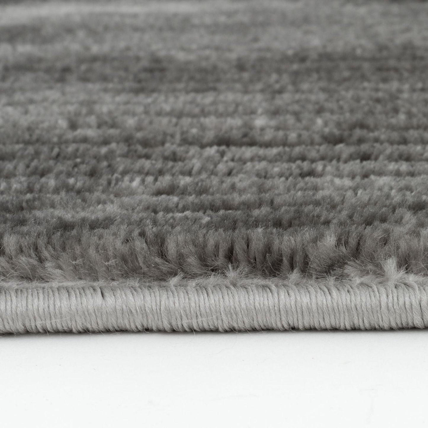 Aura Collection Rug Obsidian in Grey