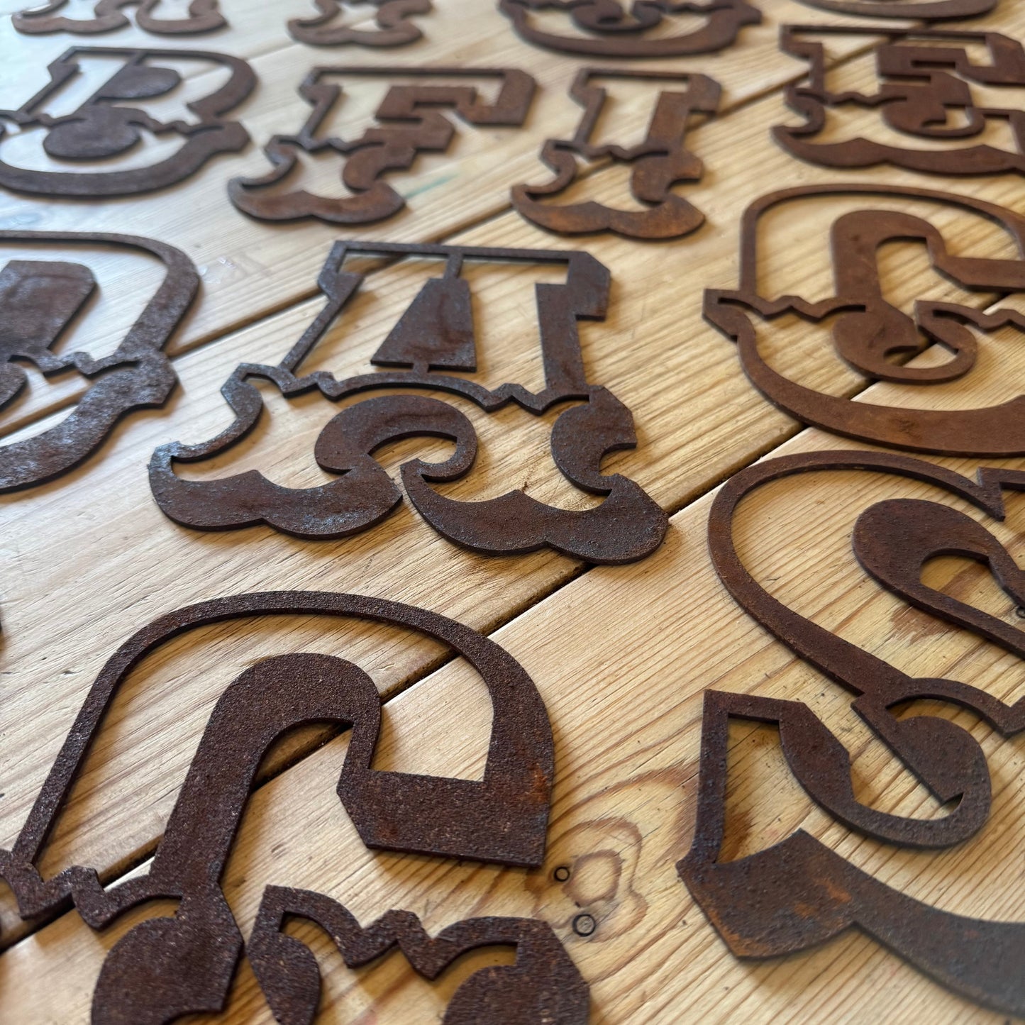 Rusty 5" Carnival Metal Letters A-Z