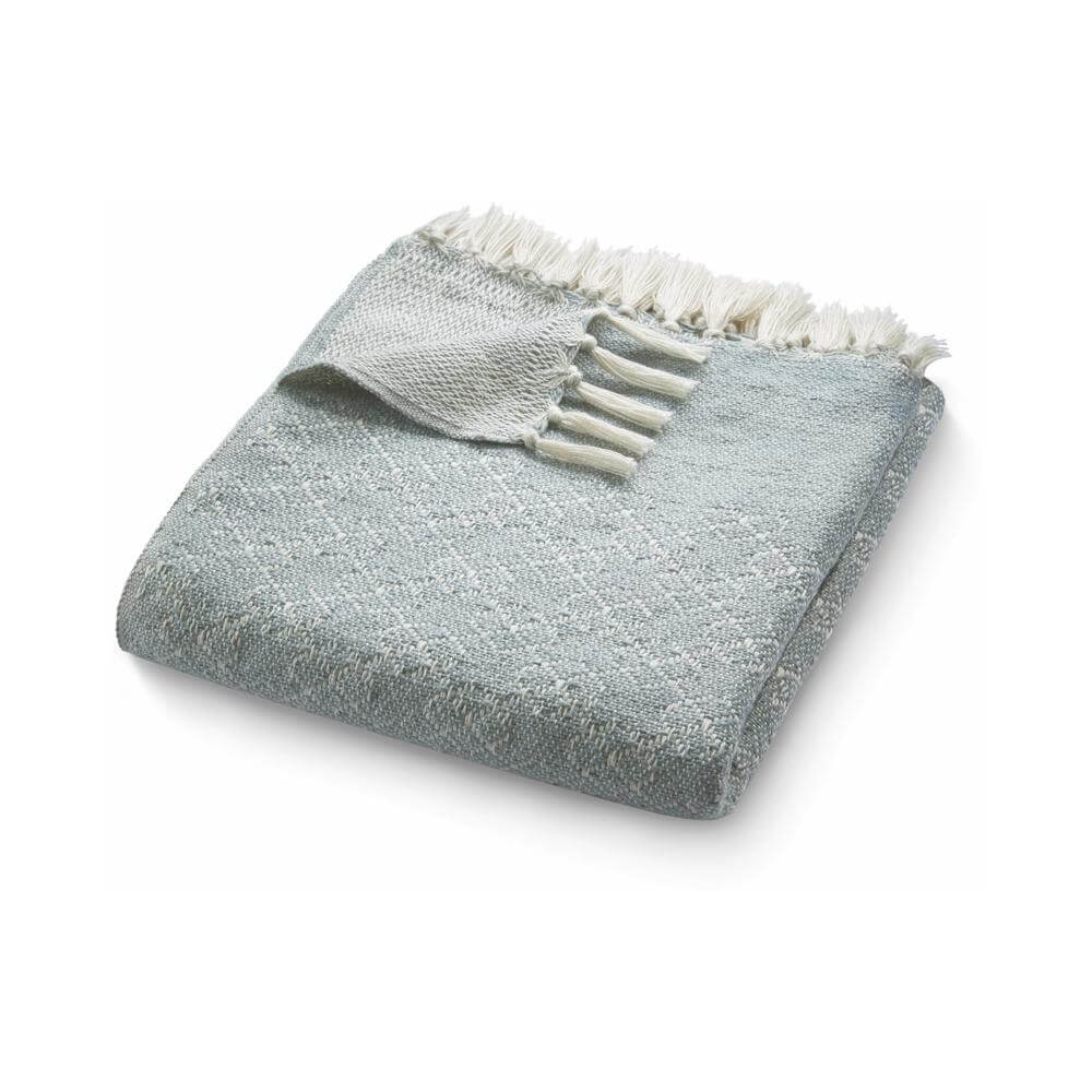 Trellis Design Woven Throw