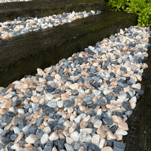 20mm Polar Pink Marble Chippings