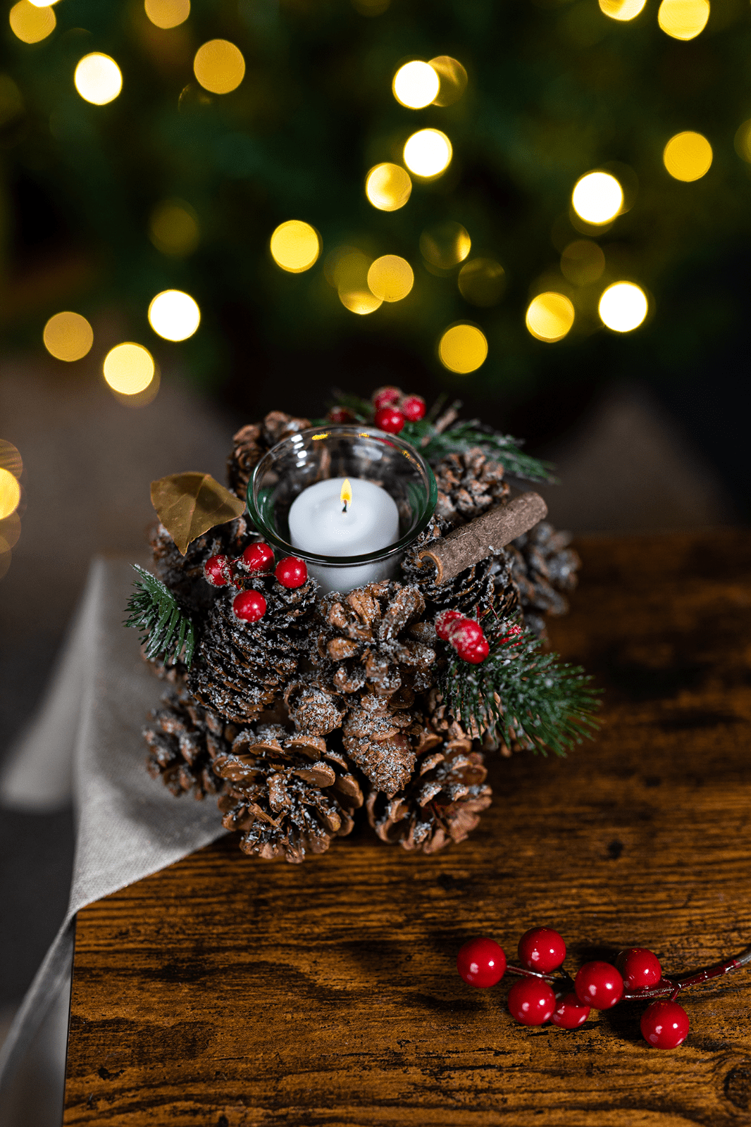 Christmas Tea Light Candle Holder Decoration