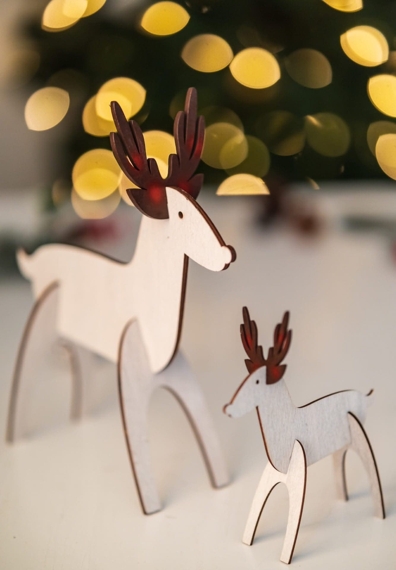 Make Your Own Wooden Reindeer Family Christmas Ornaments