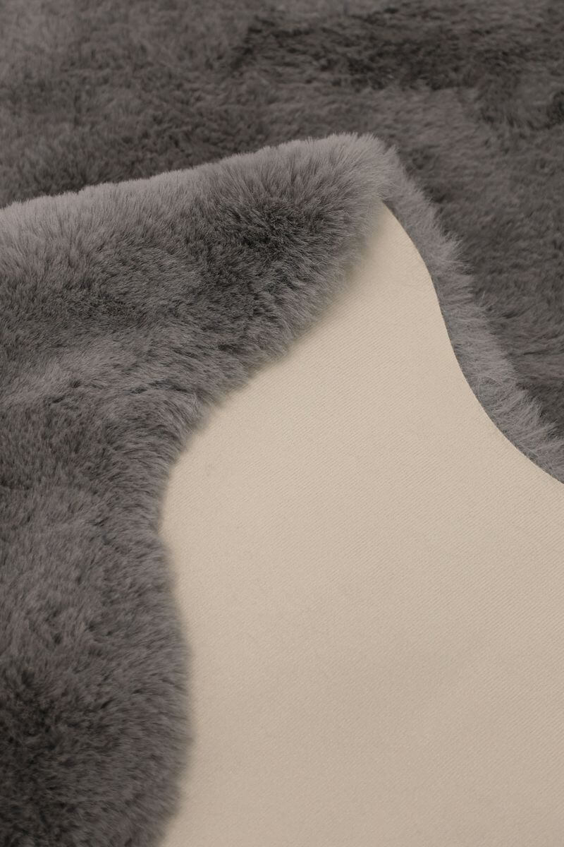 Luxury Fur Shaggy Rug – Ultra-Soft Geometric