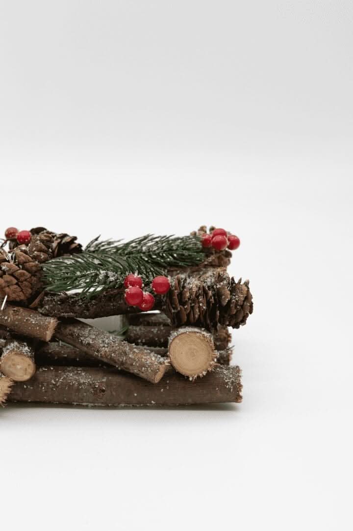 Christmas Wooden Pinecone Tea Light Candle Holder Decoration
